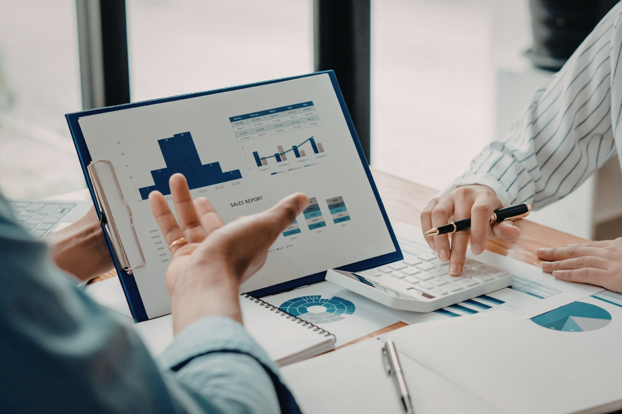 Hire Analytics Manager 2 (1)