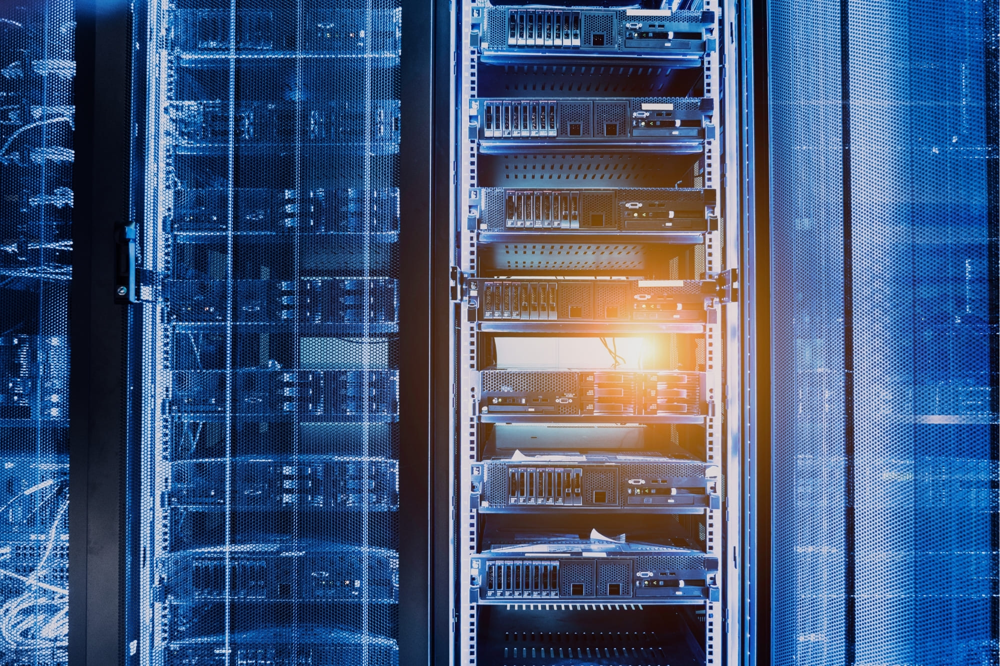 Hire Data Warehouse Engineer 2 (1)